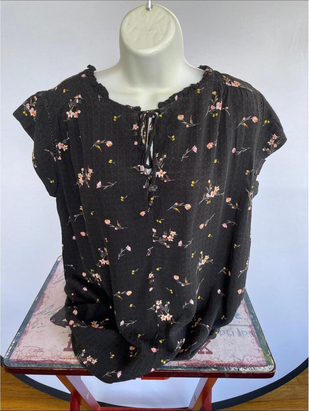 Buffalo David Bitton Black Floral Peasant Blouse S Dark Cottagecore Boho Fairy